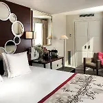 Le Senat Hotel 4*