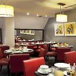 Hotel Le Senat