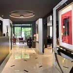 Le Senat Hotel 4*