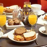 Hotel Le Senat 4*