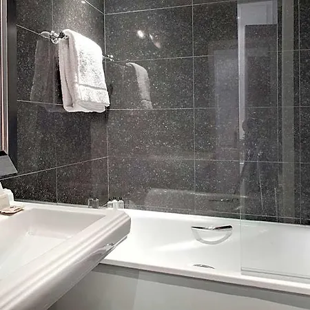 Le Senat Hotel París