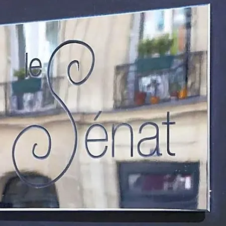 Le Senat Hotel 4*