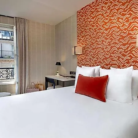 Le Senat Hotel 4*