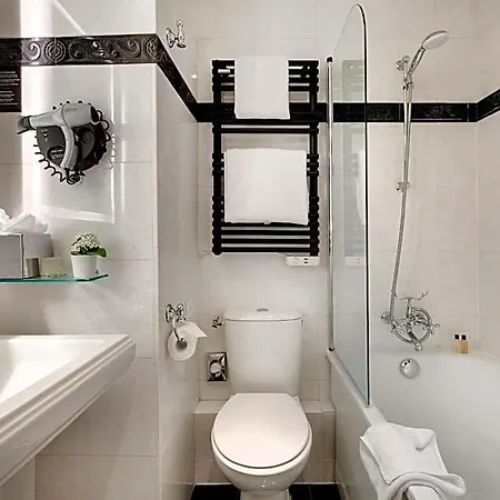 Le Senat Hotel 4*