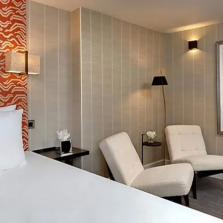 Hotel Le Senat 4*