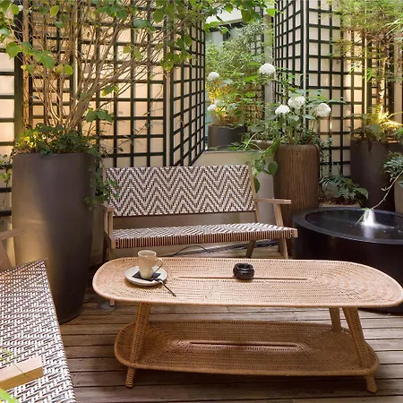 Le Senat Hotel 4*