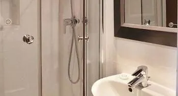 Hotel Le Senat Paris