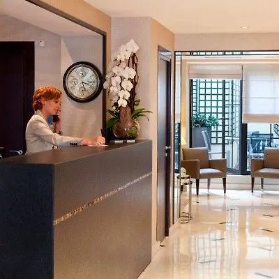 Le Senat 4*