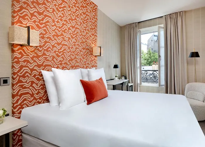 Hotel Le Senat Parijs