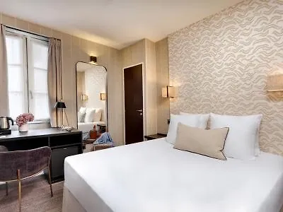 Le Senat 4*