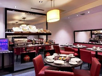 Отель Le Senat 4*