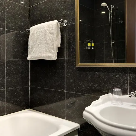 Отель Le Senat Париж